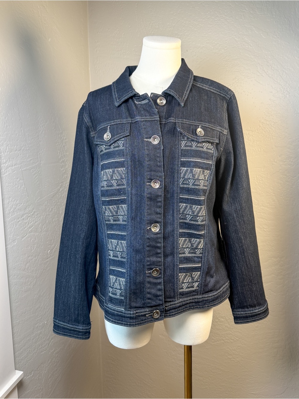 Christopher & Banks Dark Wash Denim Jacket Embroidered Detail Size L